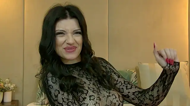 XXX chat uživo modela EllieWest