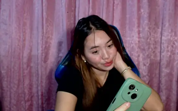 onlymaes_19 Pertunjukan Webcam