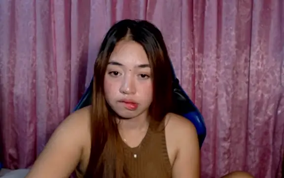 onlymaes_19's Webcam Show