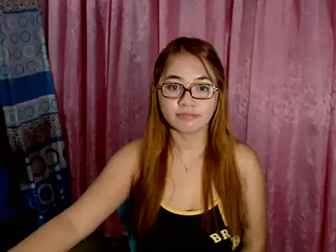 onlymaes_19 Pertunjukan Webcam