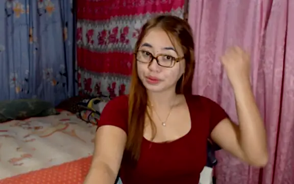 XXX chat uživo modela onlymaes_19