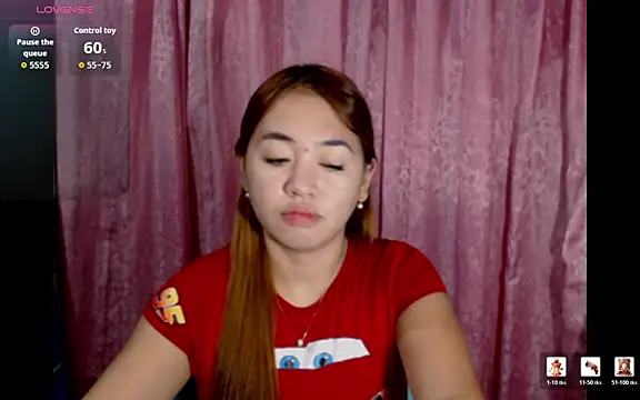 Chat XXX en directo de onlymaes_19