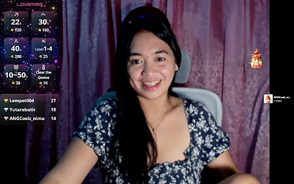 Chat XXX en directo de xxseducemaexx