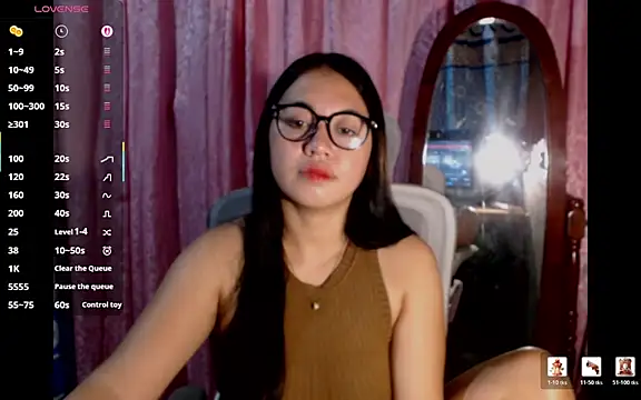 xxseducemaexx লাইভ XXX চ্যাট