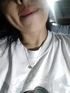 Alisha_27 现场XXX聊天
