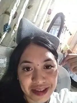 Alisha_27 Pertunjukan Webcam