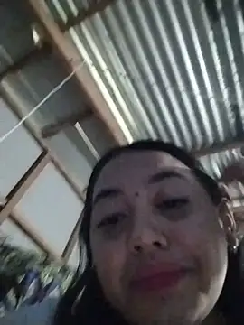 Alisha_27 Pertunjukan Webcam