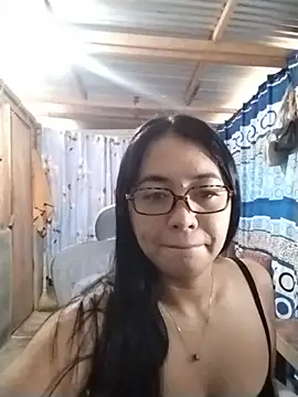 Chat +18 de Alisha_27 ao vivo