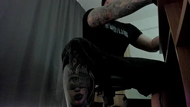 TonyWinston Pertunjukan Webcam