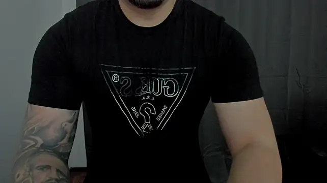 TonyWinston Show in webcam