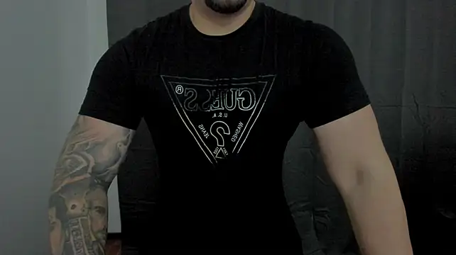 TonyWinston Adlı Modelin Web Kamerası Şovu