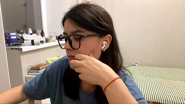 SaintMari's Webcam Show