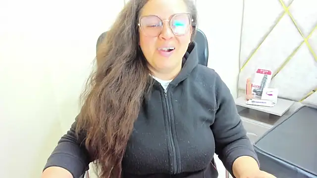 Sarah_Boobs_ 라이브 XXX 채팅