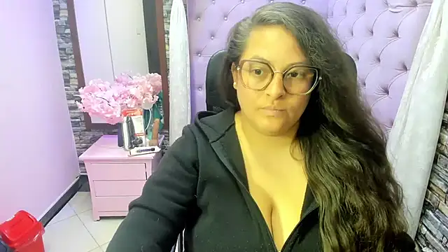 Živý XXX chat Sarah_Boobs_