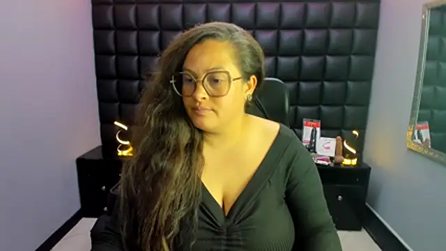 Chat XXX ao vivo de Sarah_Boobs_