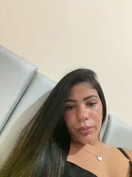 Živá chatovací místnost paola_oliveira
