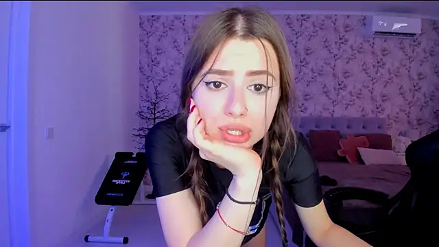 Show modela Hot_Molly5 na web-kameri