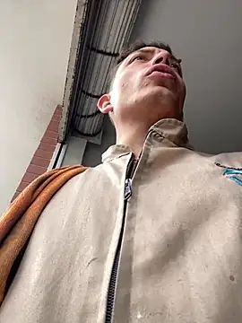 santiObrero 网络视讯表演