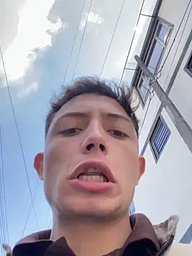 santiObrero Pertunjukan Webcam