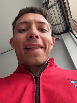 santiObrero 网络视讯表演