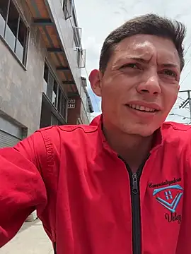 santiObrero webcam show