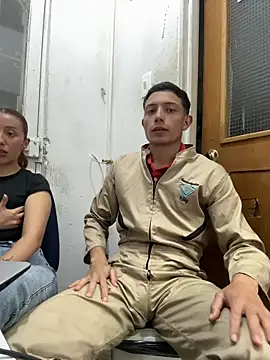 Chat XXX ao vivo de santiObrero