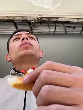 santiObrero's Webcam Show