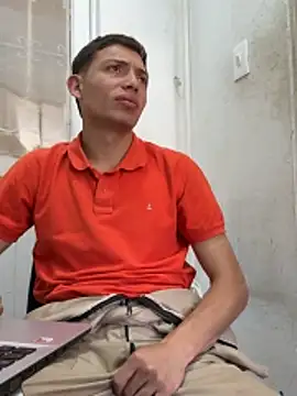 santiObrero 在線直播表演