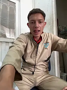 santiObrero Show in webcam