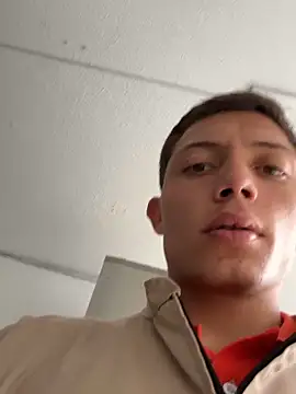 santiObrero Webcam-Show