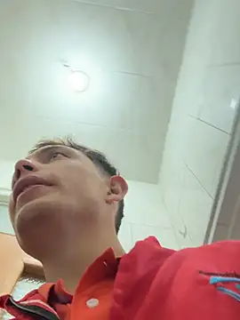 Chat soba uživo modela santiObrero