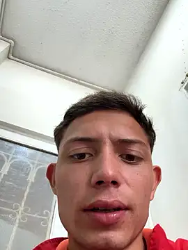 santiObrero – webcam-show