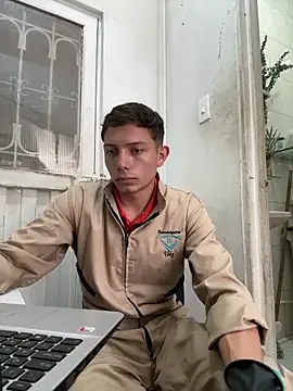 Webkamerová show santiObrero