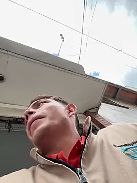 santiObrero Webcamshow