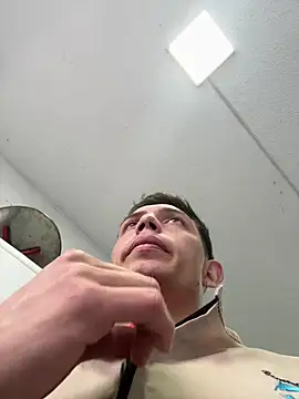 santiObreroのウェブカメラショー