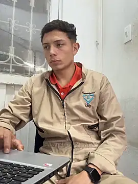 santiObrero's Webcam Show