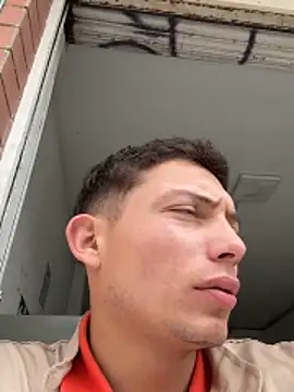 عرض كام santiObrero