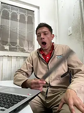 Webkamerová show santiObrero