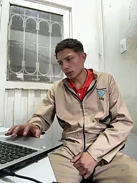 عرض كام santiObrero