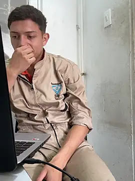 santiObrero's Webcam Show