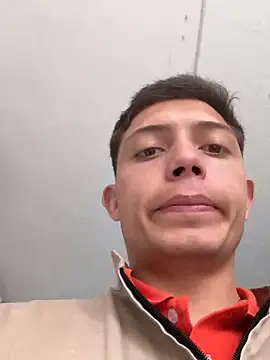 santiObrero Webcam-Show