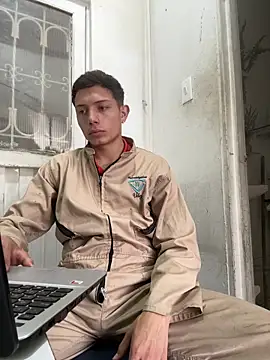 santiObrero Pertunjukan Webcam