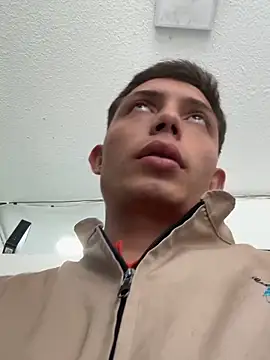 santiObrero – webcam-show