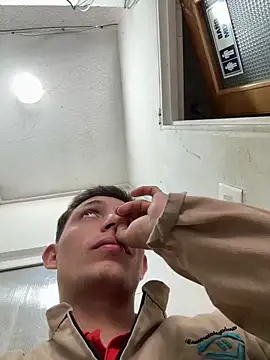 santiObrero's Webcam Show