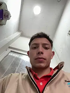 santiObrero 网络视讯表演