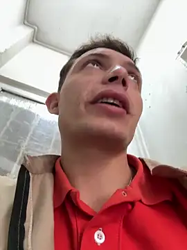 santiObrero 网络视讯表演