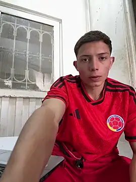 santiObrero Show in webcam