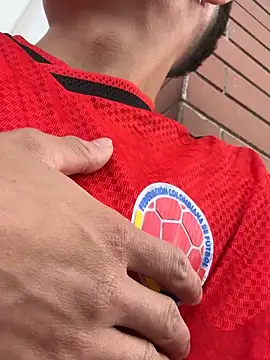 הופעת וובקאם של santiObrero