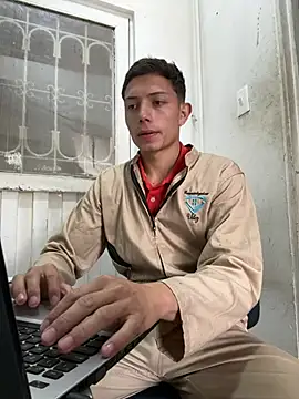 Webkamerová show santiObrero