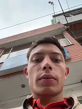 santiObrero's Webcam Show